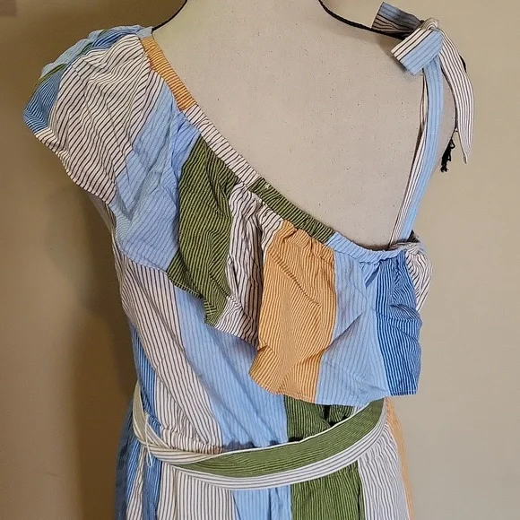 Lauren Conrad Dress - Picture 10 of 14